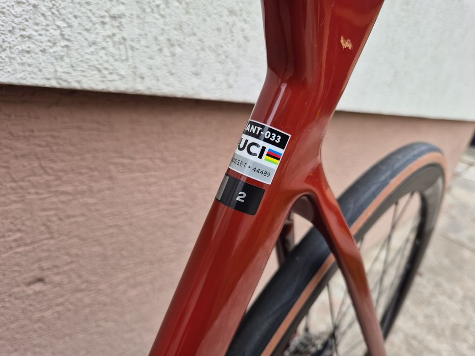 Rower szosowy aero Giant Propel, Shimano 105 2x12