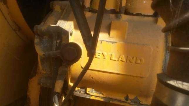 Exelente Motoniveladora