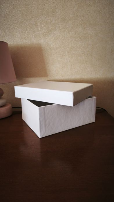 Коробка подарункова