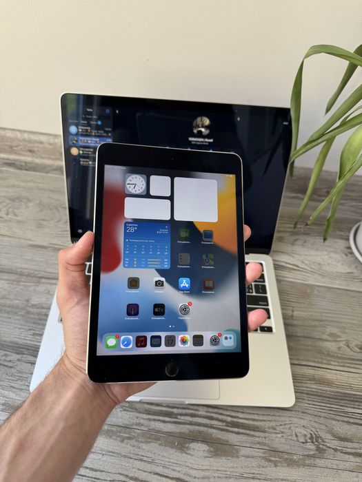 ipad mini 4 64 - купити планшети - Ціна на OLX.ua