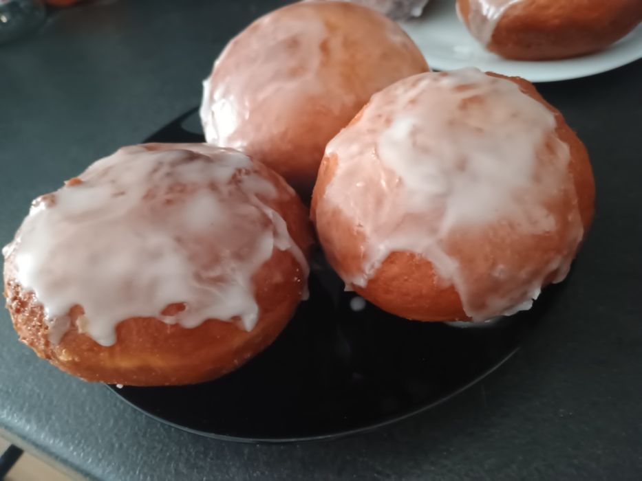 Pączki, Ciasta, pierogi, uszka Domowe .