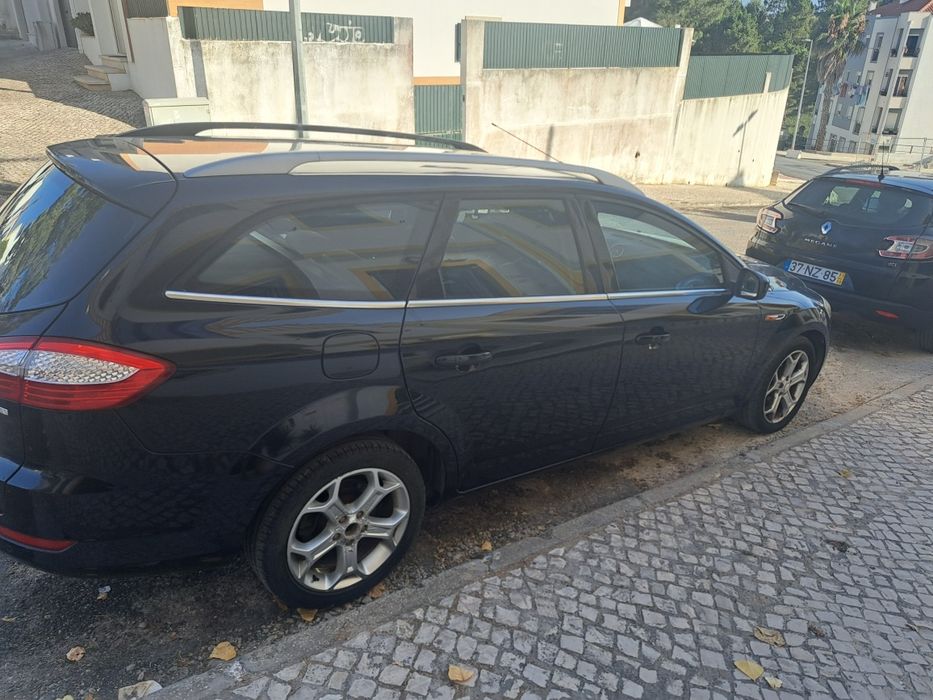 Ford Mondeo — fotografia 4