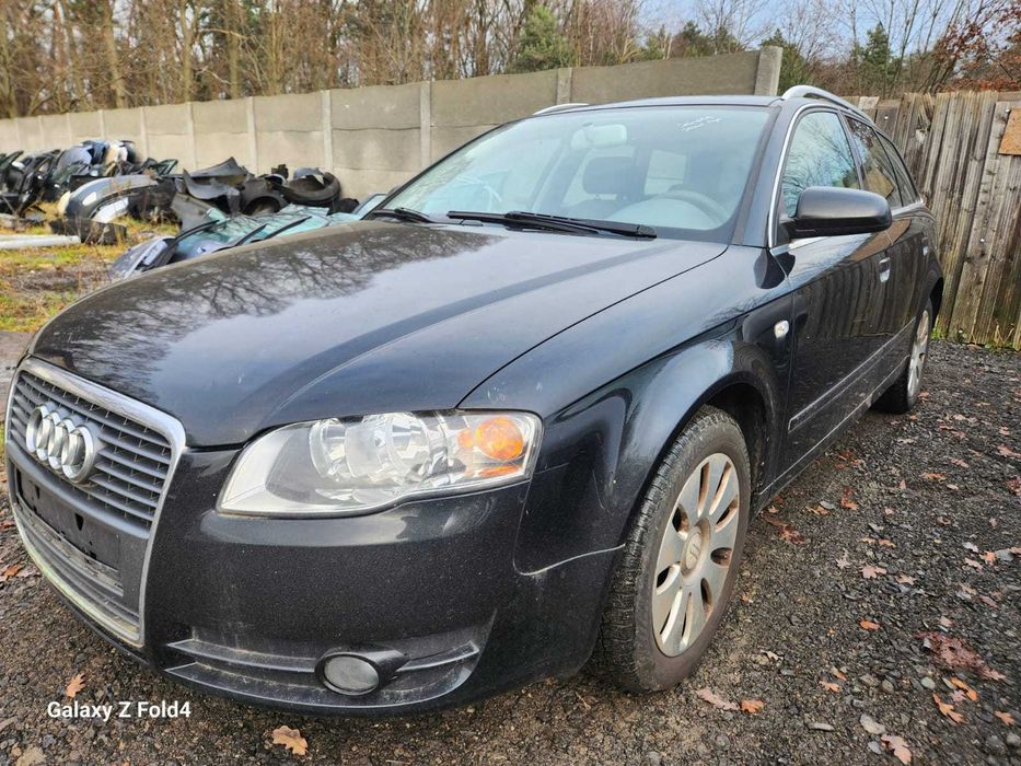 Audi A4 B6/B7 reflektory