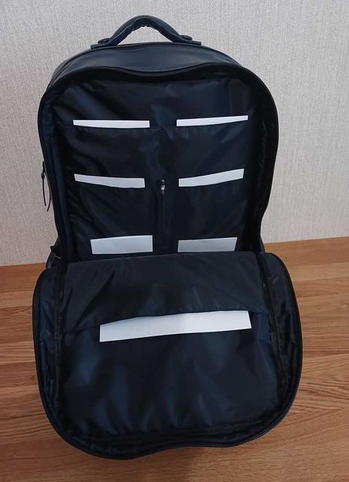 Великий рюкзак, натуральна шкіра. 25 літрів.