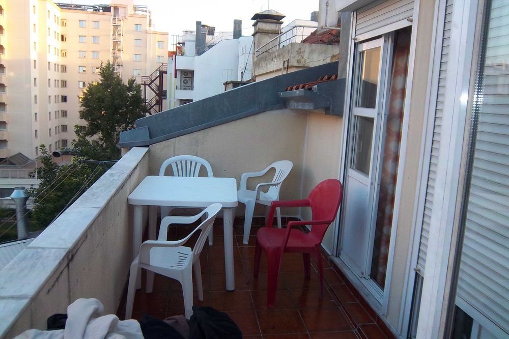 T6/7 CENTRAL ao lado da GULBENKIAN e 3 Linhas e METRO