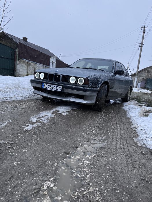 Продам бмв е 34