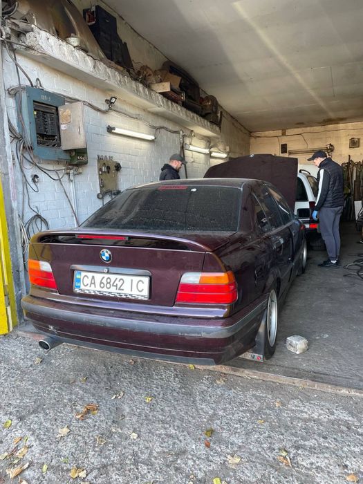 Продається наричена BMW E36 320