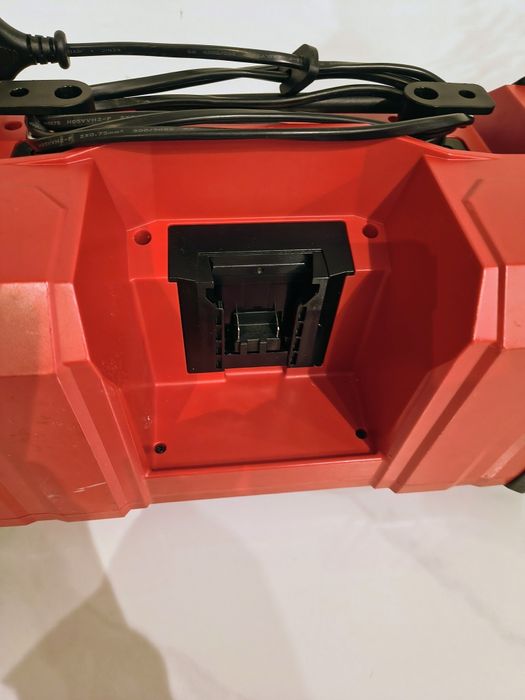 Radio budowlane Milwaukee M18