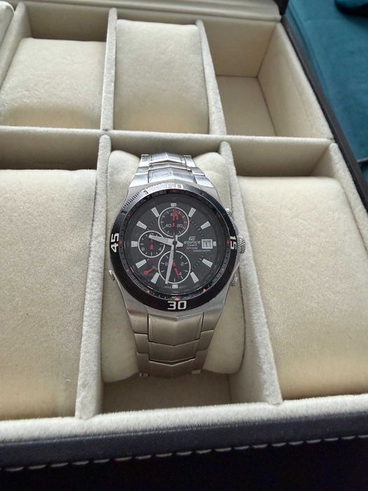 Zegarek kwarcowy Casio Edifice