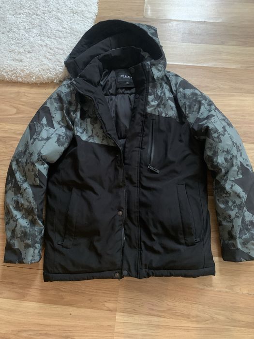 Куртка  хлопчача