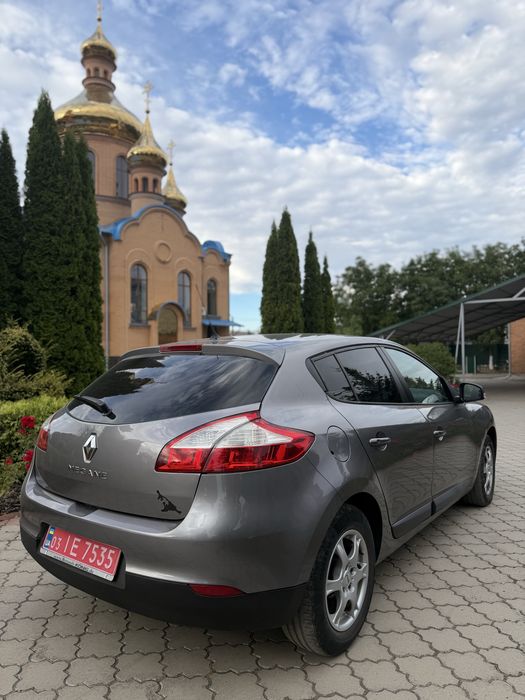 Рено  Меган Газ/Бензин