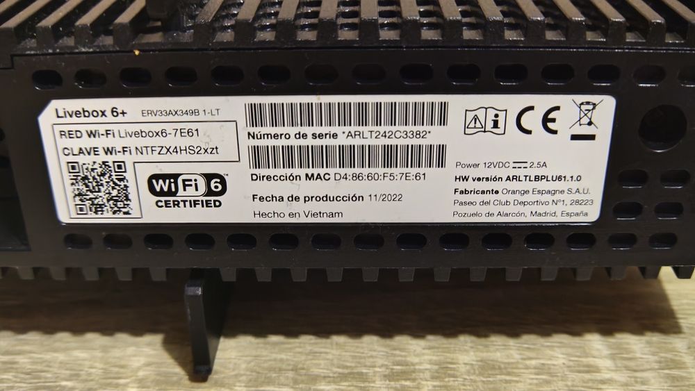 Роутер Livebox 6+ ERV33AX349B 1-LT.