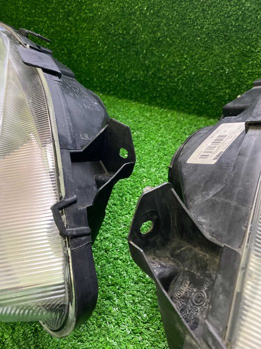 Renault Megane I , FL, EU, lampy przód prawa, lewa.