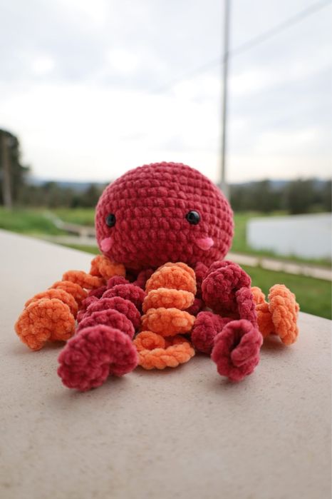 Peluches feitos à mão