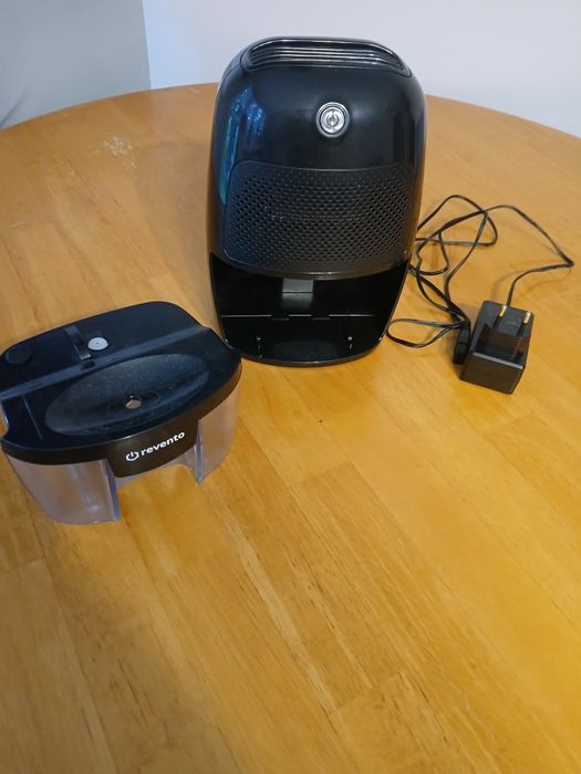 Osuszacz powietrza pochłaniacz wilgoci - Revento Denso 700 ml (cichy)