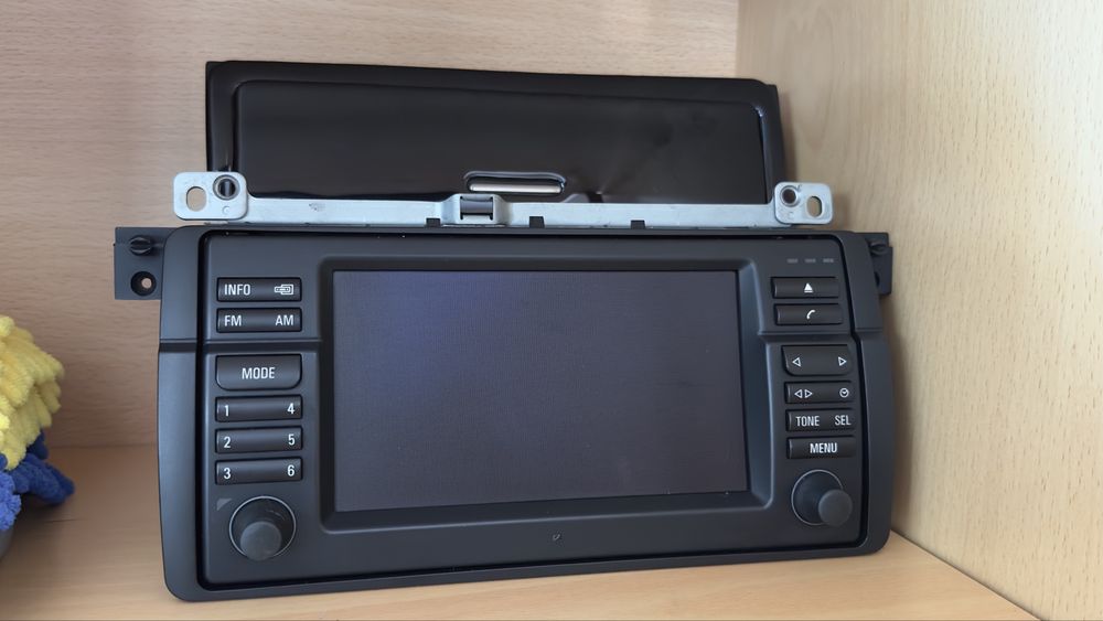 BMW E46 – Radio Navigation Original Alpine 16:9