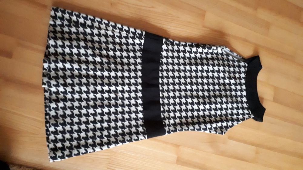 Sukienka Ana Alcazar 34 xs