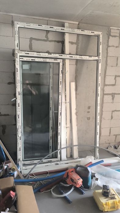 Новий двохкамерний скло пакет REHAU
