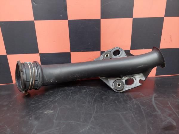 Tubo do ar TOYOTA Dyna Chassis (KD_, LY_, _Y2_, _U3_, _U4)