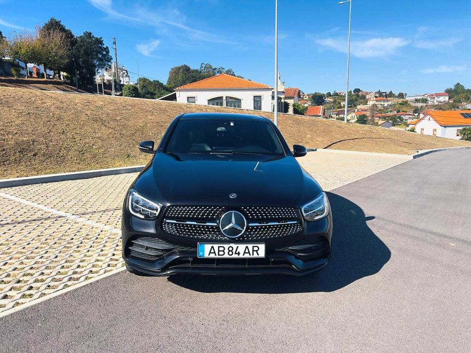 Mercedes-Benz GLC Coupe 220d 4 Matic AMG Line — photo 2