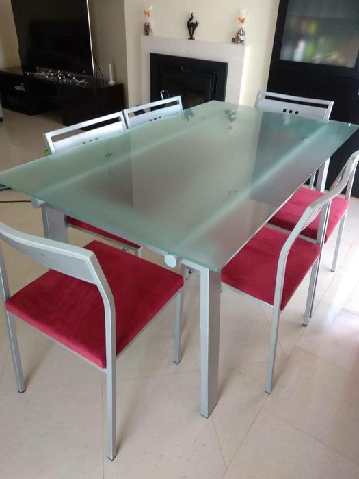 Mesa de sala de jantar