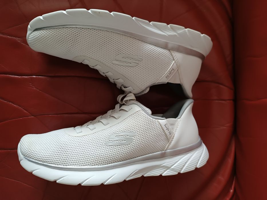 Кросівки Skechers Swift Fit 40 розмір