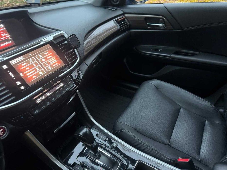 Honda Accord  гібрид