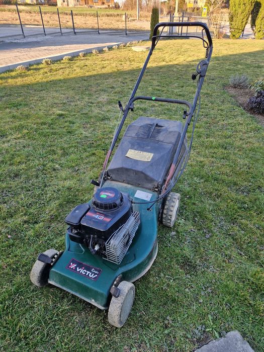 Kosiarka spalinowa Victus