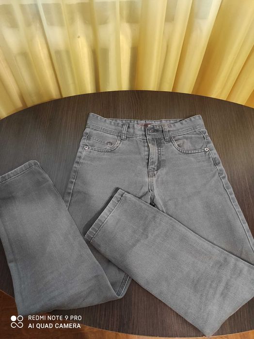 Штаны,джинсы,штаны на мальчика,на 6-9 лет