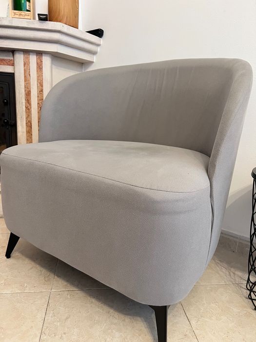 Poltrona semi-nova