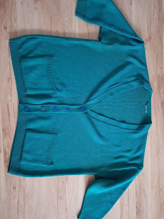 Narzuta damska czarna