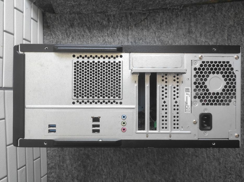 i5-9400F・ジャンクH310M・DDR4 16GBx2 三点セット intel Core i5 9400F GIGABYTE H310M S2 2.0 XPG GAMMIX D10 GTX