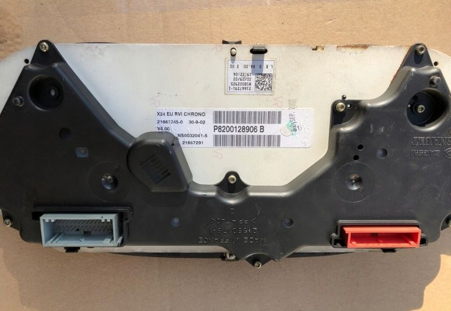 Renault Mascott 2.8 licznik zegary tachograf