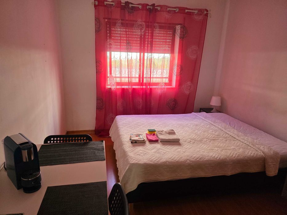 Arrendar Quarto em Almada