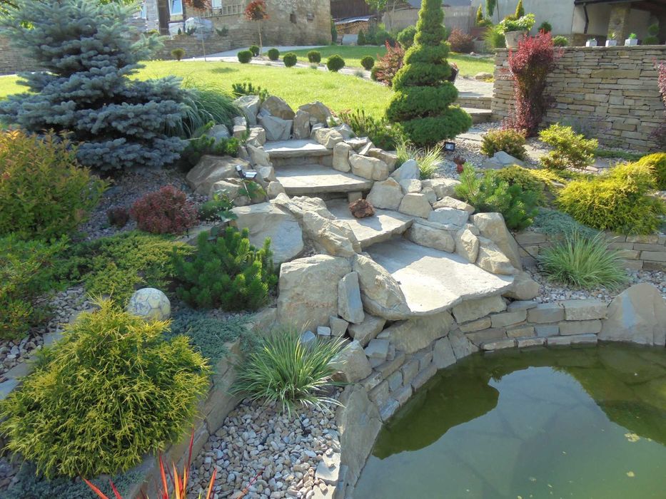 Kamień na skarpy, skalniaki, oczka wodne