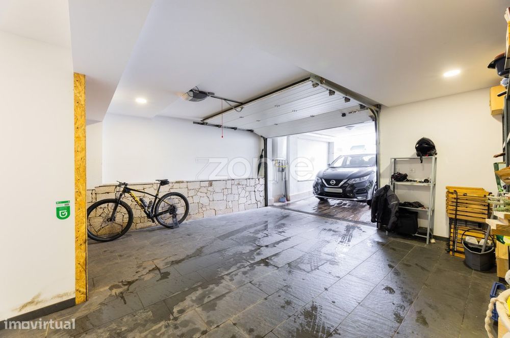 Andar Moradia T3, C/ terraço e Garagem, São Vitor, Braga