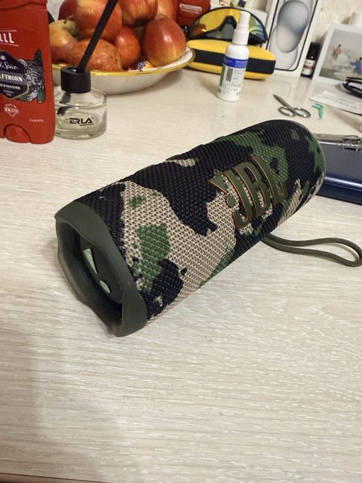 продам JBL flip 6