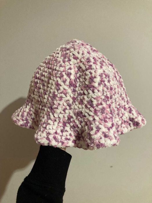 Kapelusik wiosenny na szydełku