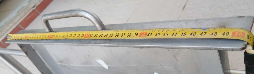 Gaveta/tabuleiro em aço inoxidável para churrasqueira, em muito bom estado praticamente sem uso.