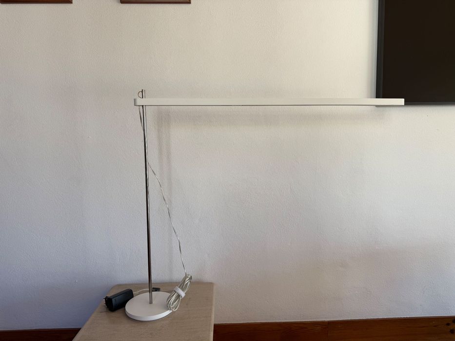 Candeeiro de mesa Artemide Talak Professional LED Table Lamp