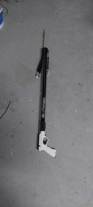 Equipamento de pesca submarina