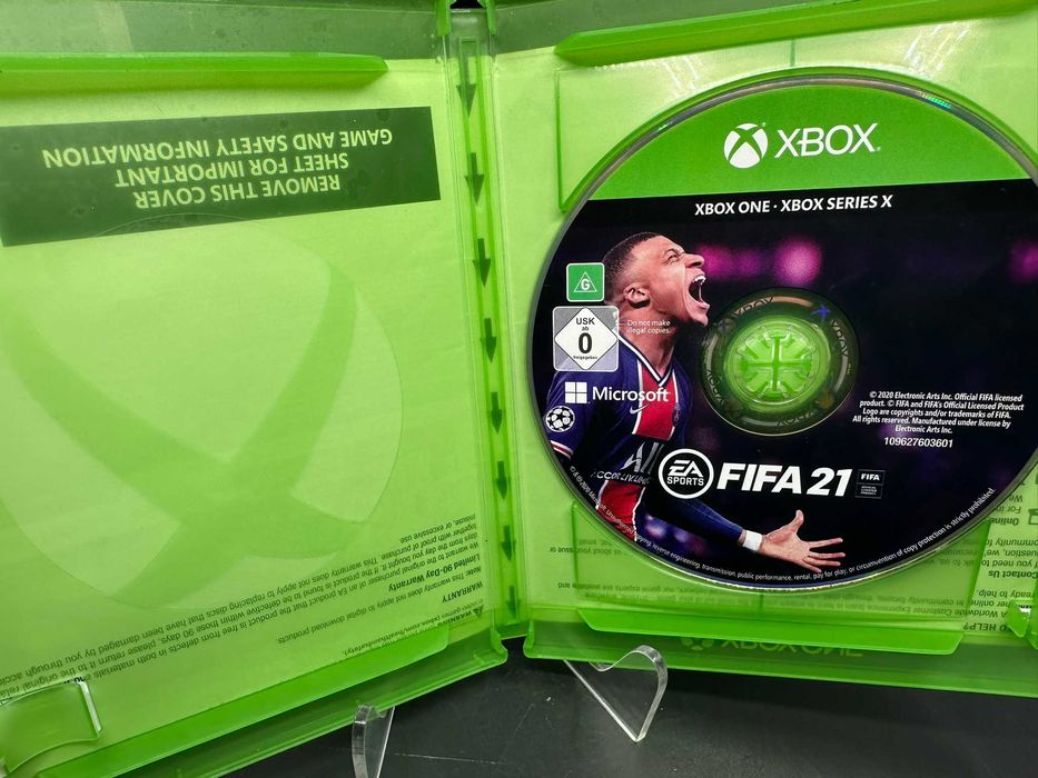Gra na xbox one Fifa 21