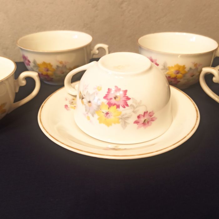 Porcelanowy serwis do kawy/herbaty Bremer &Schmidt