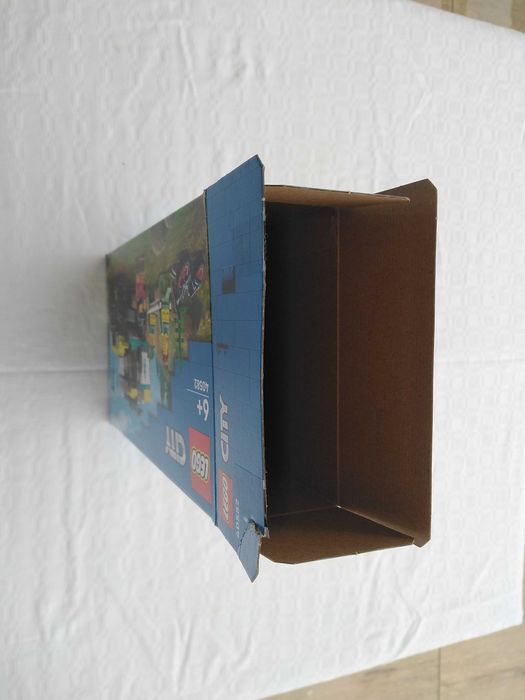 APENAS a Caixa de Papel Lego City 40582