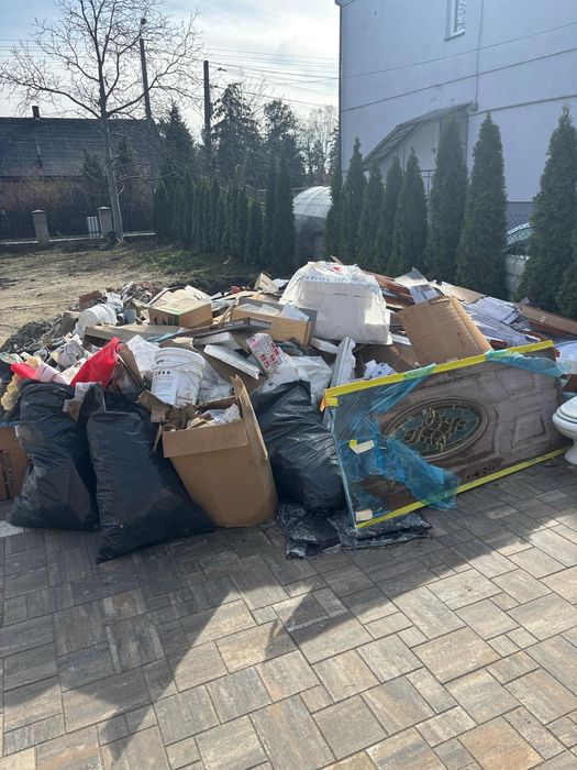 Wywóz śmieci odpadów mebli utylizacja odbiór porządkowanie sprzątanie