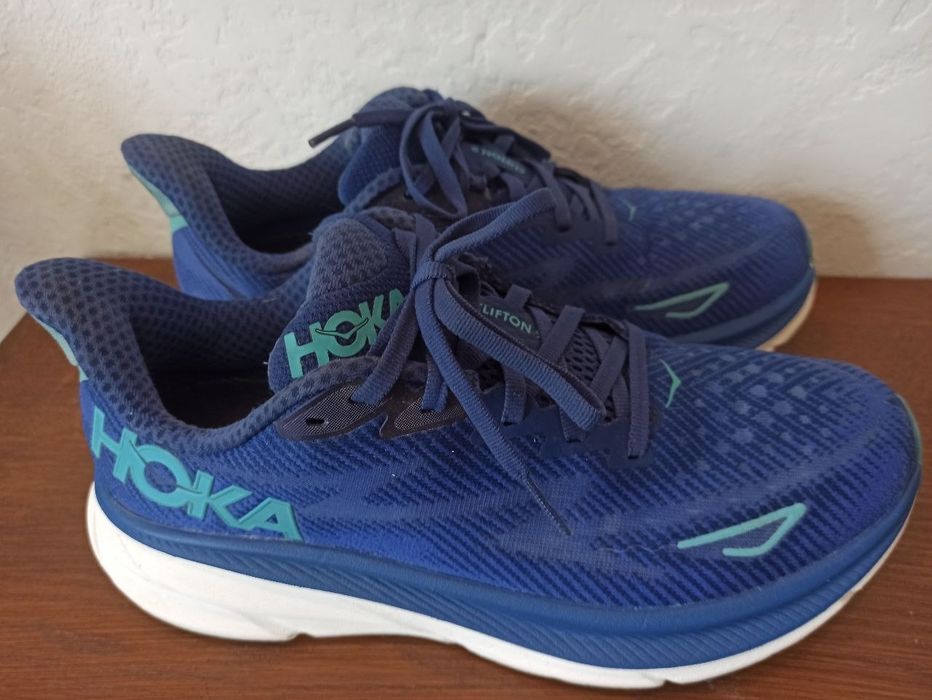 Бігові кросівки Hoka Clifton 9 розмір 40⅔