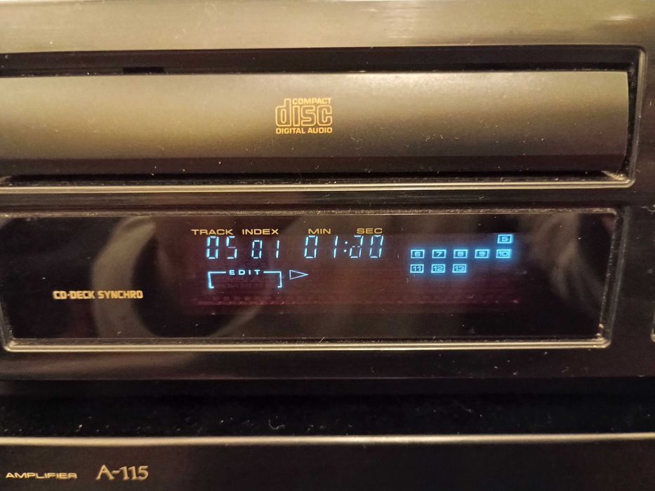 Pioneer Compact Disk Player PD-104