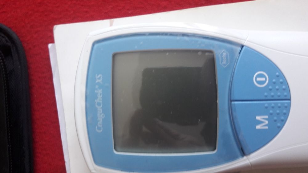 Продам прибор CoaguChek XS