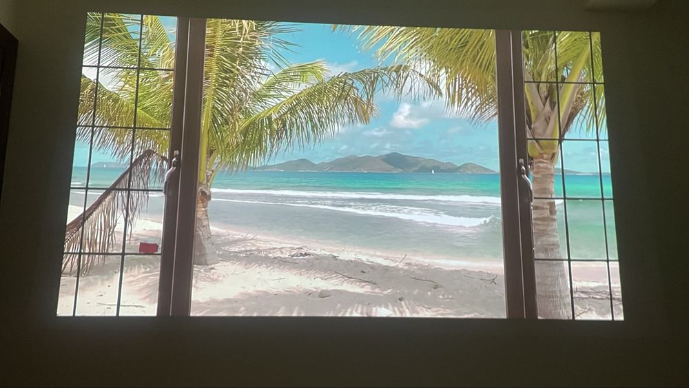 Xiaomi Mi Smart Projector 2