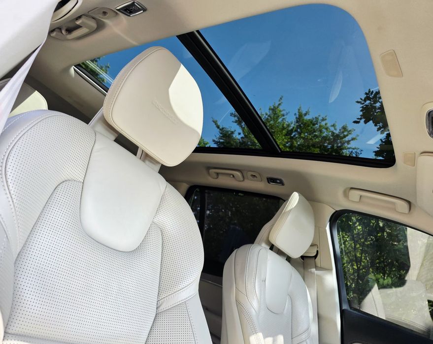 Volvo XC90 INSCRIPTION T6 serwis ASO